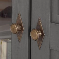 Maison Belfort Armoire vitrine Bergen - Epicéa gris / Epicéa lessivé 18 Maison Belfort Armoire vitrine Bergen - Epicéa gris / Epicéa lessivé -ÉcoMaison Soldes 1000104342 211122 08320700668 DETAILS P000000001000104342