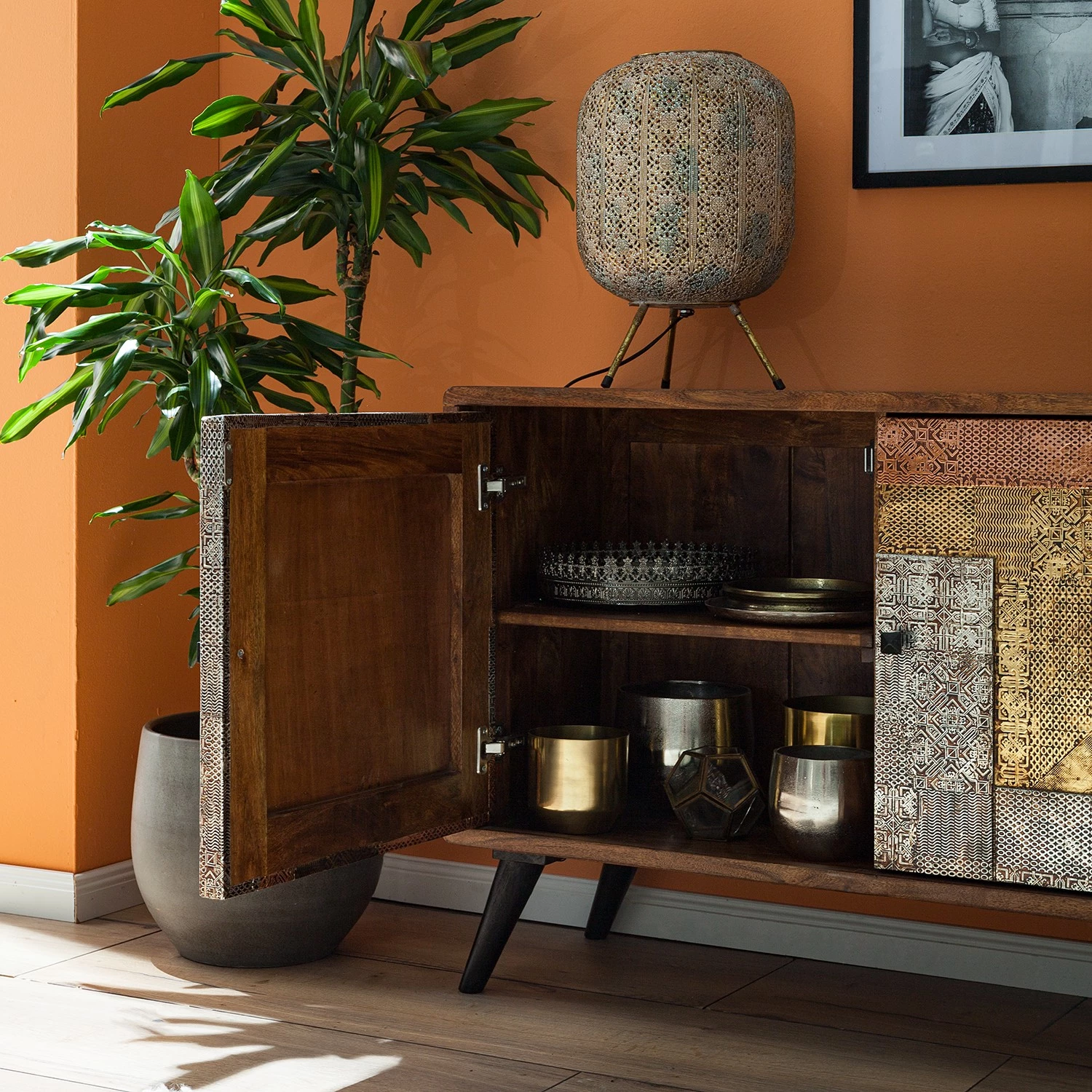 Wolf-Möbel Buffet Orient - Acacia massif / Métal - Multicolore 13 Wolf-Möbel Buffet Orient - Acacia massif / Métal - Multicolore – Image 13