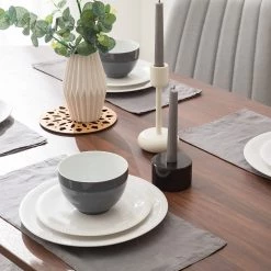 Mørteens Table Gjora II - Partiellement en hévéa massif - Imitation noyer 20 Mørteens Table Gjora II - Partiellement en hévéa massif - Imitation noyer -ÉcoMaison Soldes 1000123457 200325 14502400009 DETAILS P000000001000123457