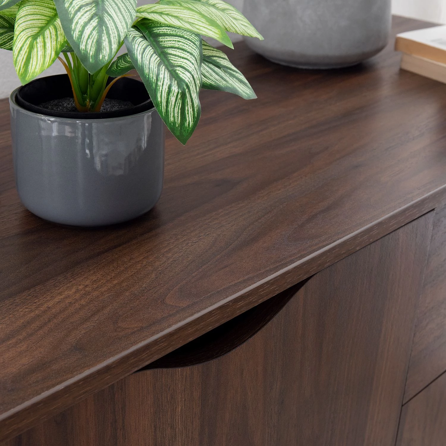 Mørteens Commode Gjora I - Partiellement en hévéa massif - Noyer 14 Mørteens Commode Gjora I - Partiellement en hévéa massif - Noyer – Image 14