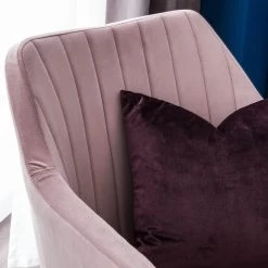 Jack & Alice Chaise avec accoudoirs Leezy G - Chêne massif / Velours - Rose vieilli / Noir 19 Jack & Alice Chaise avec accoudoirs Leezy G - Chêne massif / Velours - Rose vieilli / Noir -ÉcoMaison Soldes 1000123838 190327 07511500010 GALLERYIMAGES P000000001000123838
