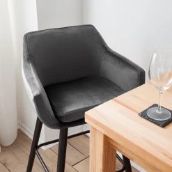 Mørteens Chaises de bar Nicholas III - Velours / Chêne massif - Noir - Gris foncé - Lot de 2 21 Mørteens Chaises de bar Nicholas III - Velours / Chêne massif - Noir - Gris foncé - Lot de 2 -ÉcoMaison Soldes 1000138436 200814 08201500018 DETAILS P000000001000138436