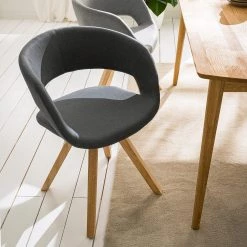 Mørteens Chaise à accoudoirs Buggio - Tissu / Hévéa massif - Tissu Cors: Gris foncé - 1 chaise 17 Mørteens Chaise à accoudoirs Buggio - Tissu / Hévéa massif - Tissu Cors: Gris foncé - 1 chaise -ÉcoMaison Soldes 1000164524 210208 08242400021 MOOD DETAILS P000000001000164524 mood