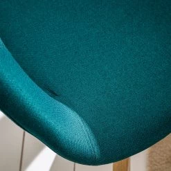 Mørteens Chaise à accoudoirs Buggio - Tissu / Hévéa massif - Tissu Cors: Pétrole - 1 chaise -ÉcoMaison Soldes 1000164525 210208 08242400030 DETAILS P000000001000164525