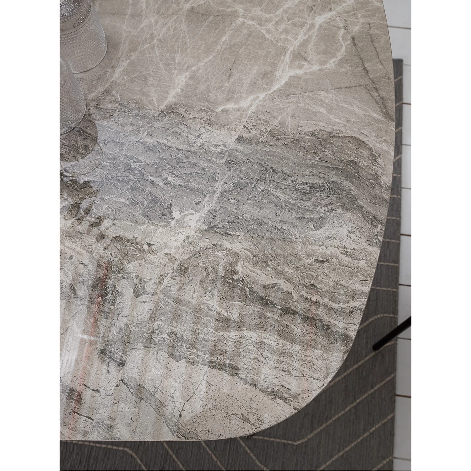 Jack & Alice Table Atuba - Céramique / Métal - Gris fumé / Noir 17 Jack & Alice Table Atuba - Céramique / Métal - Gris fumé / Noir – Image 17