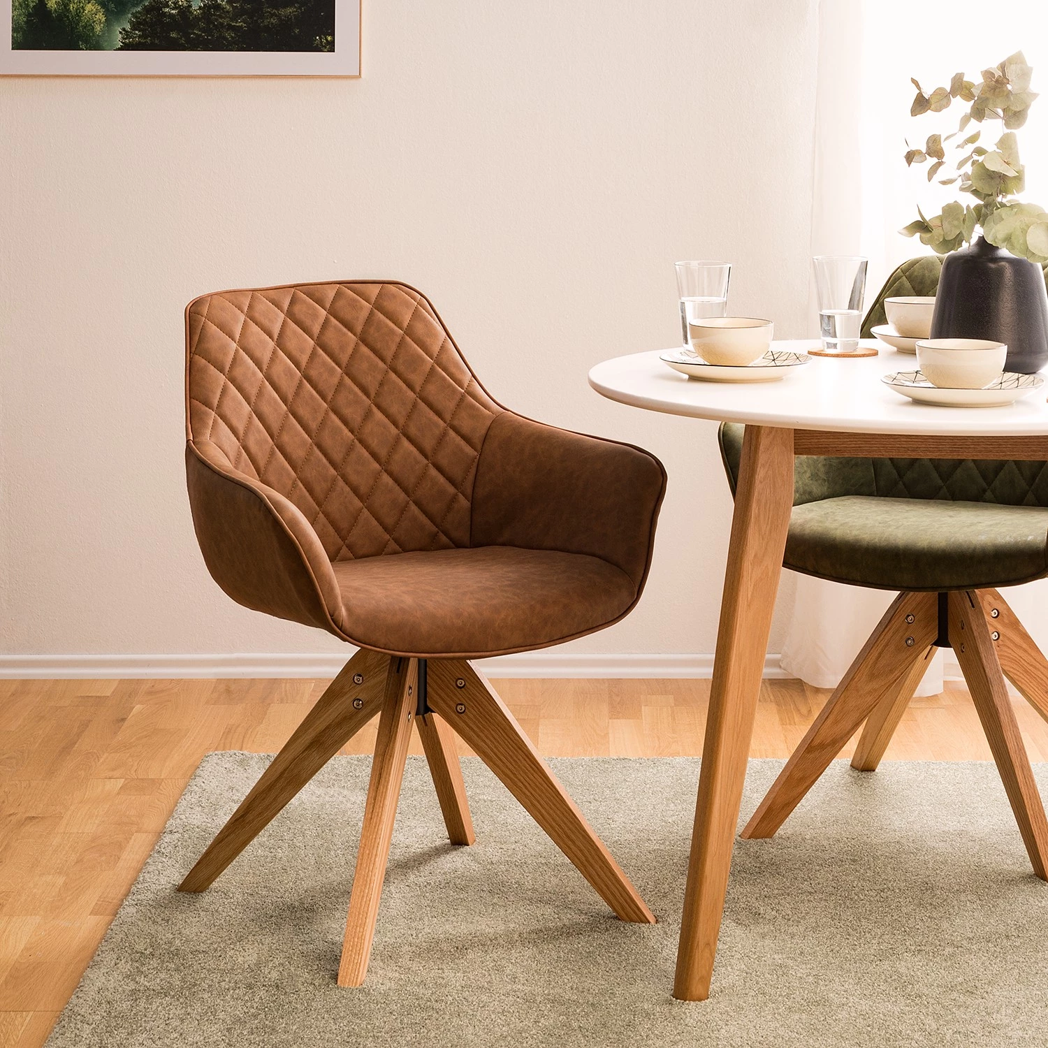 Mørteens Chaise à accoudoirs Pori II - Imitation cuir / Chêne massif - Marron - 1 chaise 2 Mørteens Chaise à accoudoirs Pori II - Imitation cuir / Chêne massif - Marron - 1 chaise – Image 2