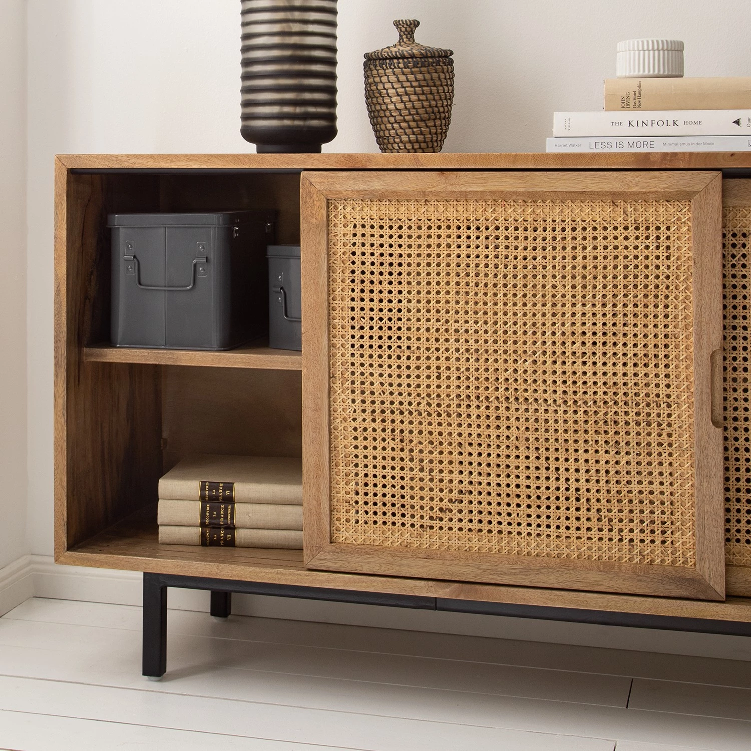 Ars manufacti Enfilade Vina I - Manguier massif / Rotin - Manguier / Noir 8 Ars manufacti Enfilade Vina I - Manguier massif / Rotin - Manguier / Noir – Image 8