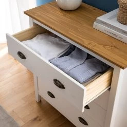 Maison Belfort Commode Rivery II - Pin massif - Blanc 21 Maison Belfort Commode Rivery II - Pin massif - Blanc -ÉcoMaison Soldes 1000187565 200312 14522700003 DETAILS P000000001000187565