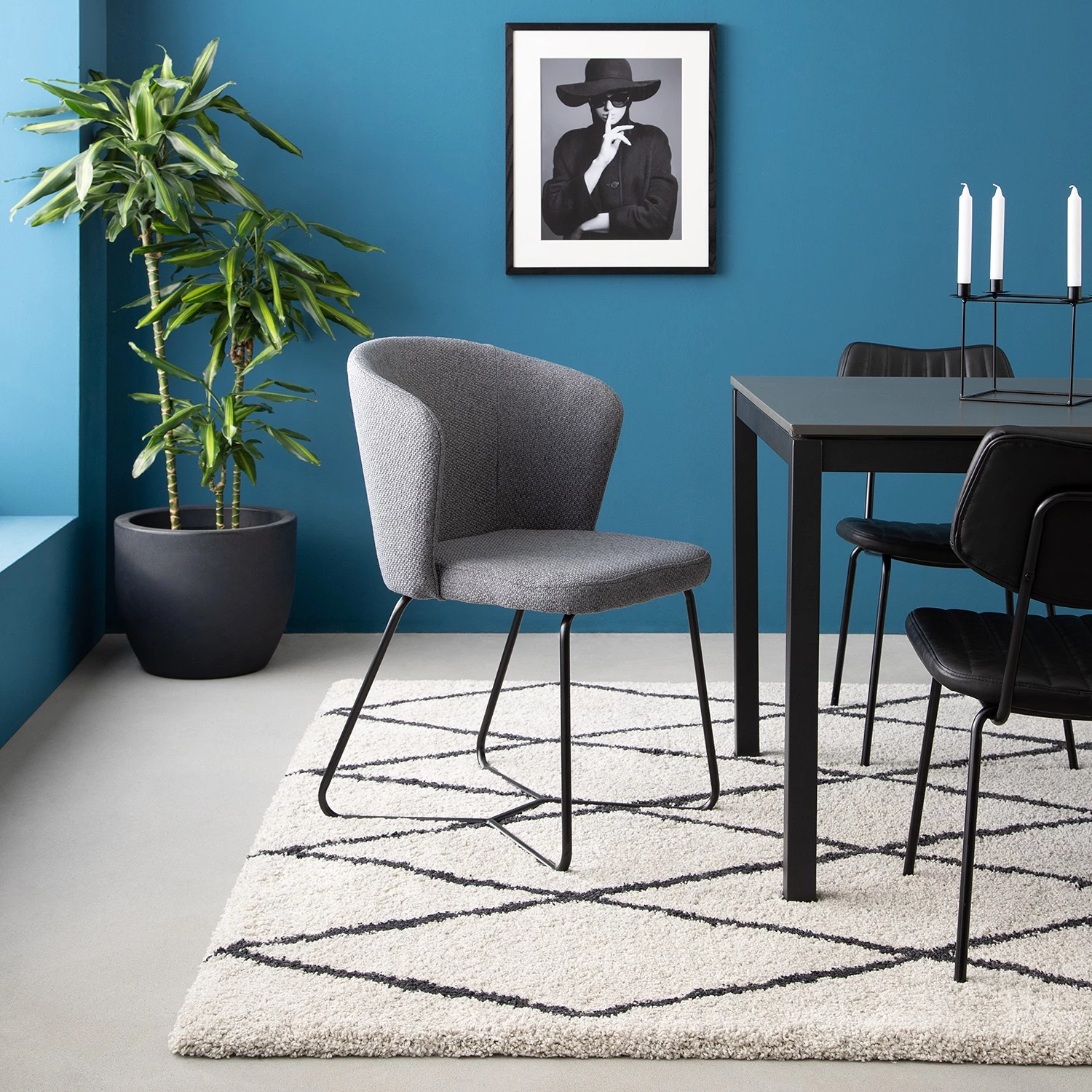 Mørteens Chaises à accoudoirs Tulia - Tissu / Acier - Gris foncé / Noir 7 Mørteens Chaises à accoudoirs Tulia - Tissu / Acier - Gris foncé / Noir – Image 7