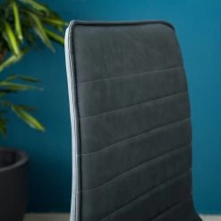 Mørteens Chaises cantilever Lylen (lot de 2) - Imitation cuir / Acier - Noir - Bleu vintage -ÉcoMaison Soldes 1000205096 201118 12545100003 DETAILS P000000001000205096