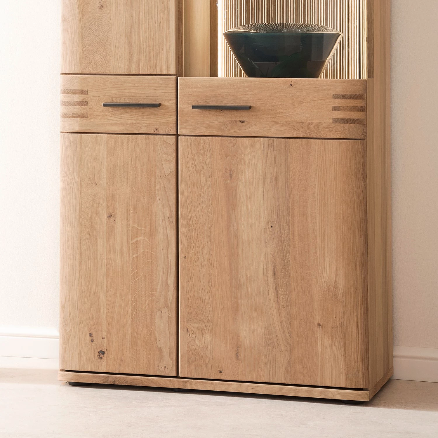 Loftscape Vitrine Salvo II - Partiellement en chêne massif - Planches de chêne Bianco / Gris 6 Loftscape Vitrine Salvo II - Partiellement en chêne massif - Planches de chêne Bianco / Gris – Image 6