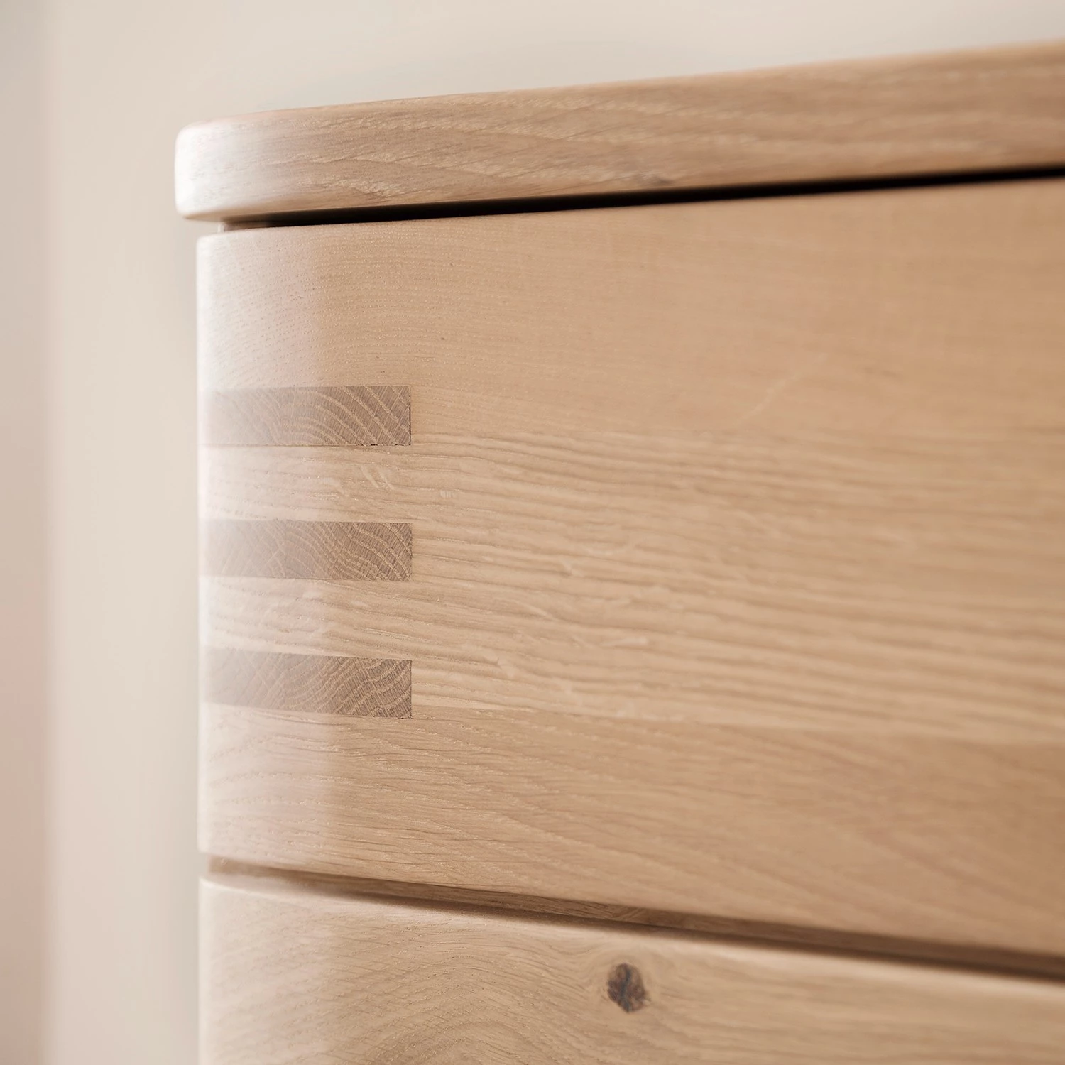 Loftscape Buffet Salvo - Partiellement en chêne massif - Planches de chêne Bianco / Gris 8 Loftscape Buffet Salvo - Partiellement en chêne massif - Planches de chêne Bianco / Gris – Image 8