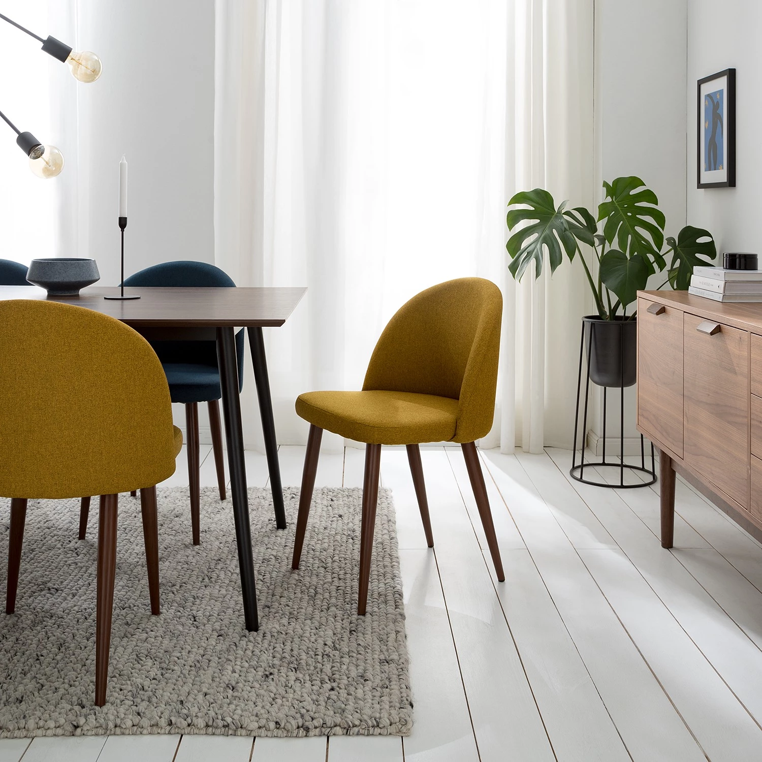 Mørteens Chaises capitonnées Jacklin III (2 él.) - Tissu / Métal - Imitation noyer - Jaune moutarde 2 Mørteens Chaises capitonnées Jacklin III (2 él.) - Tissu / Métal - Imitation noyer - Jaune moutarde – Image 2