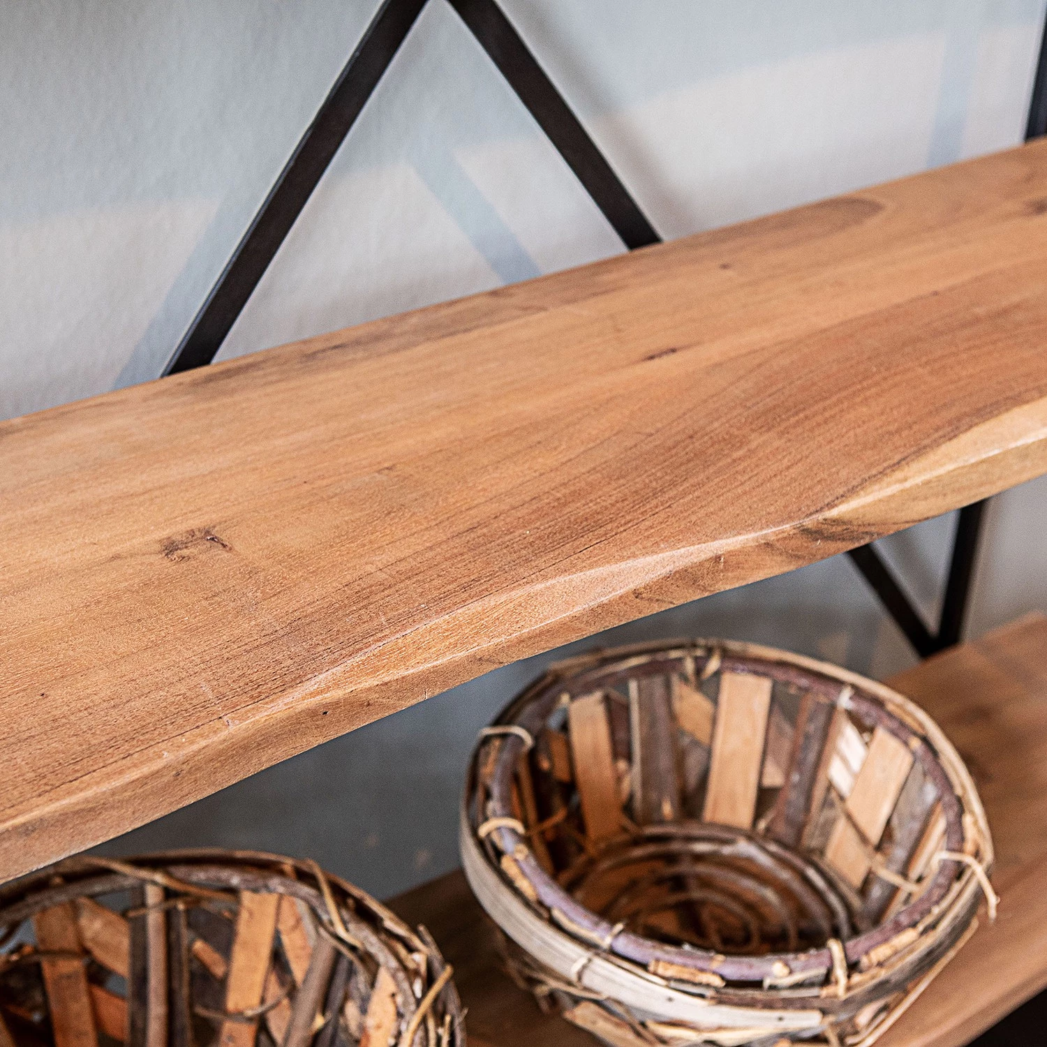 Red Living Étagère Toome I - Acacia massif / Métal - Acacia / Noir 4 Red Living Étagère Toome I - Acacia massif / Métal - Acacia / Noir – Image 4