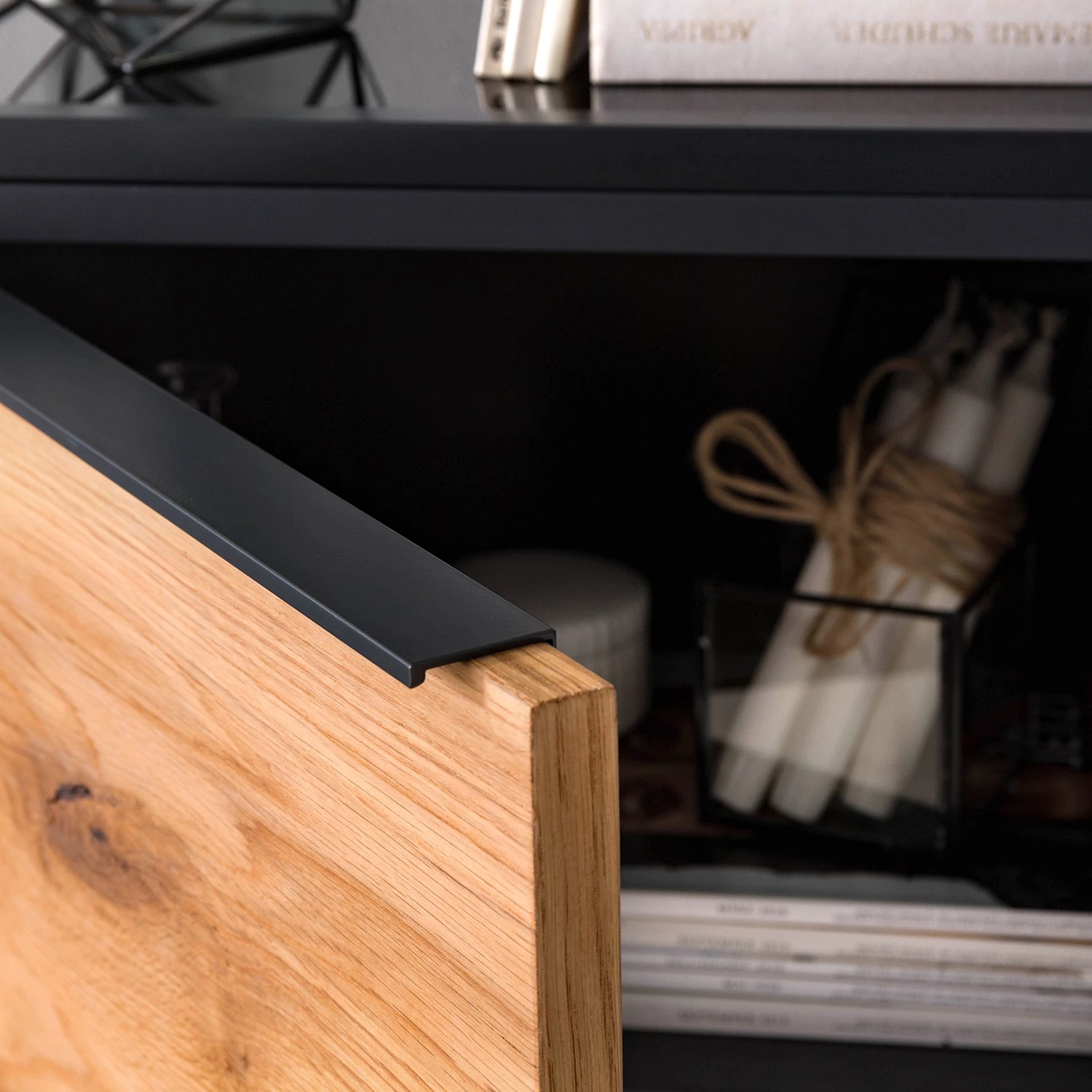 Red Living Armoire Barview II - Placage en chêne - Chêne / Anthracite 19 Red Living Armoire Barview II - Placage en chêne - Chêne / Anthracite – Image 19