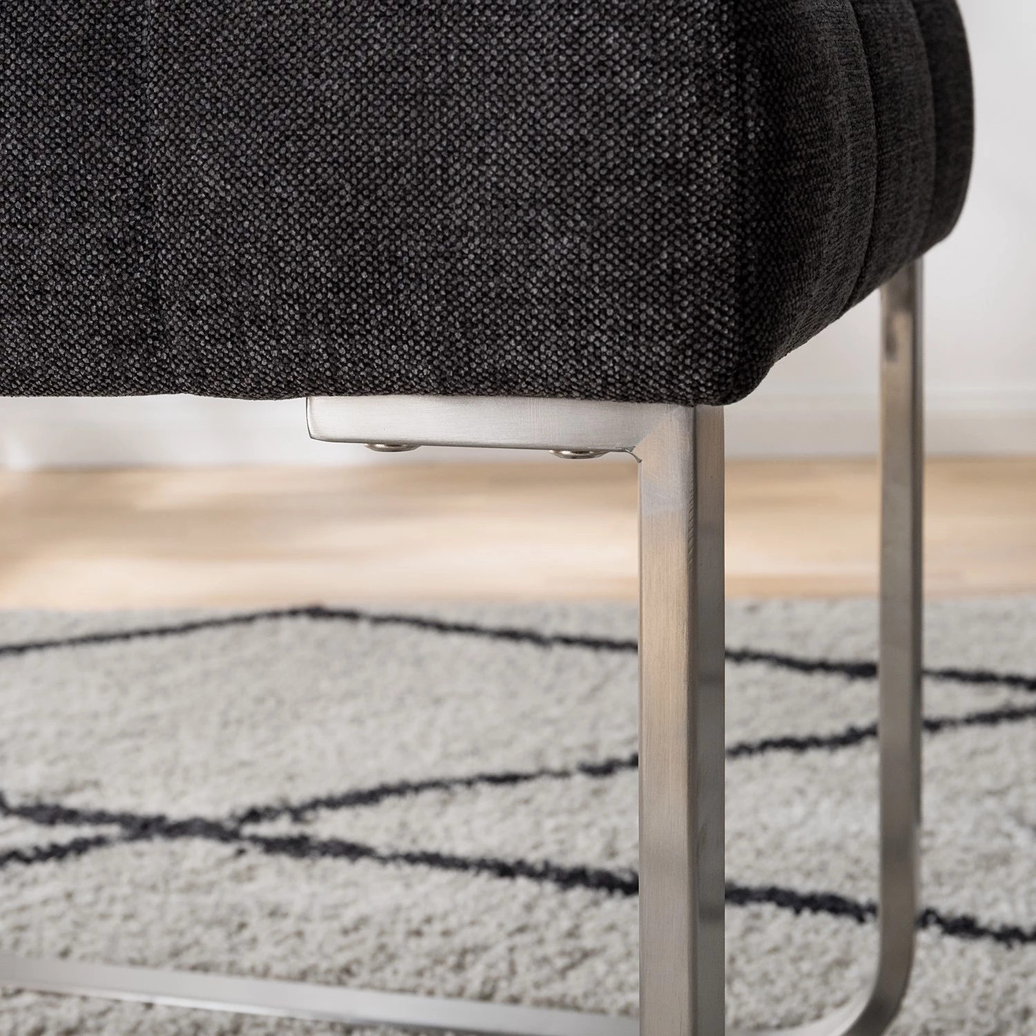 Ars manufacti Chaises cantilever Stawley I (lot de 2) - Tissage à plat / Acier inoxydable - Gris foncé / Acier inoxydable 14 Ars manufacti Chaises cantilever Stawley I (lot de 2) - Tissage à plat / Acier inoxydable - Gris foncé / Acier inoxydable – Image 14