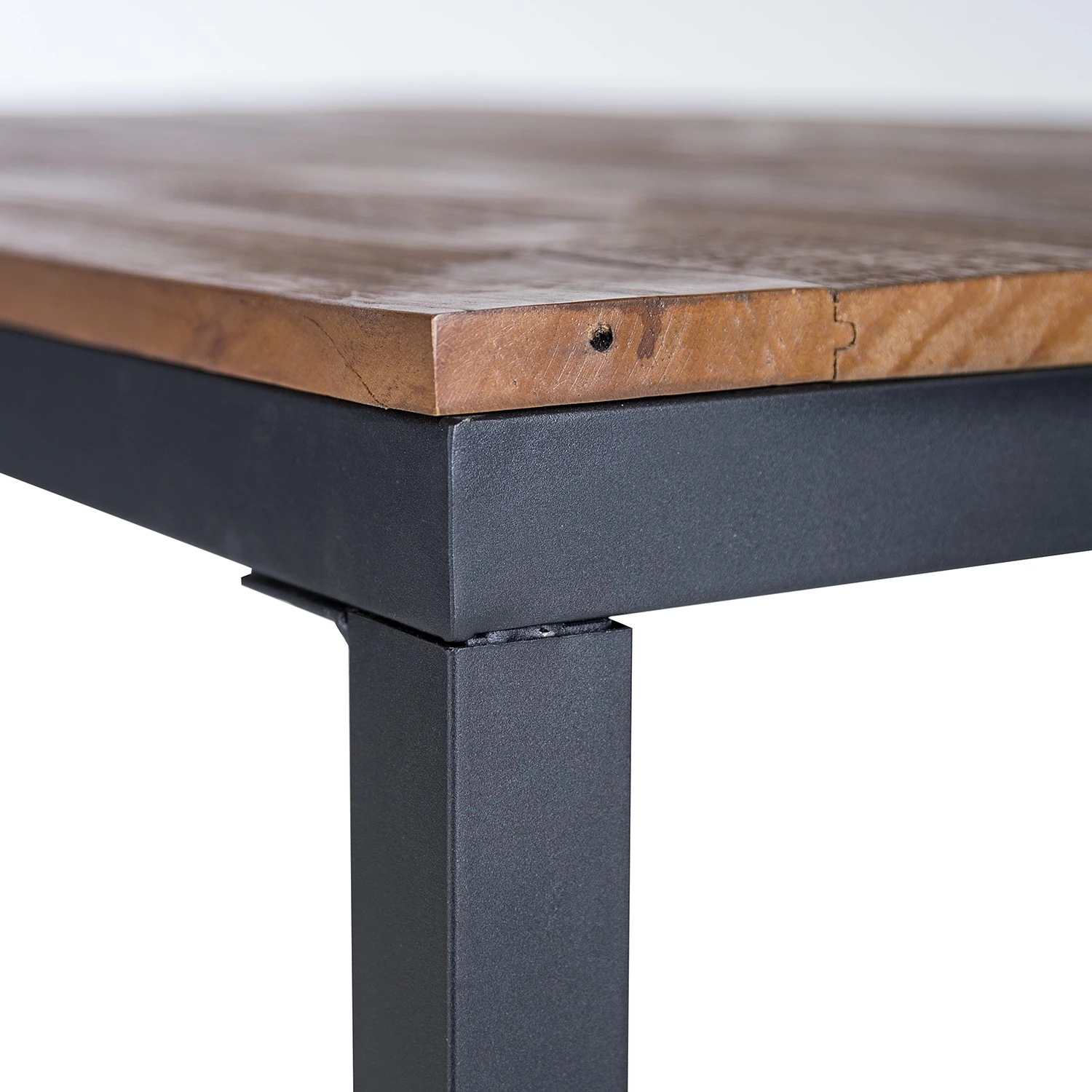 Ars manufacti Table haute Grasby II - Pin recyclé / Métal - Pin foncé / Noir 7 Ars manufacti Table haute Grasby II - Pin recyclé / Métal - Pin foncé / Noir – Image 7