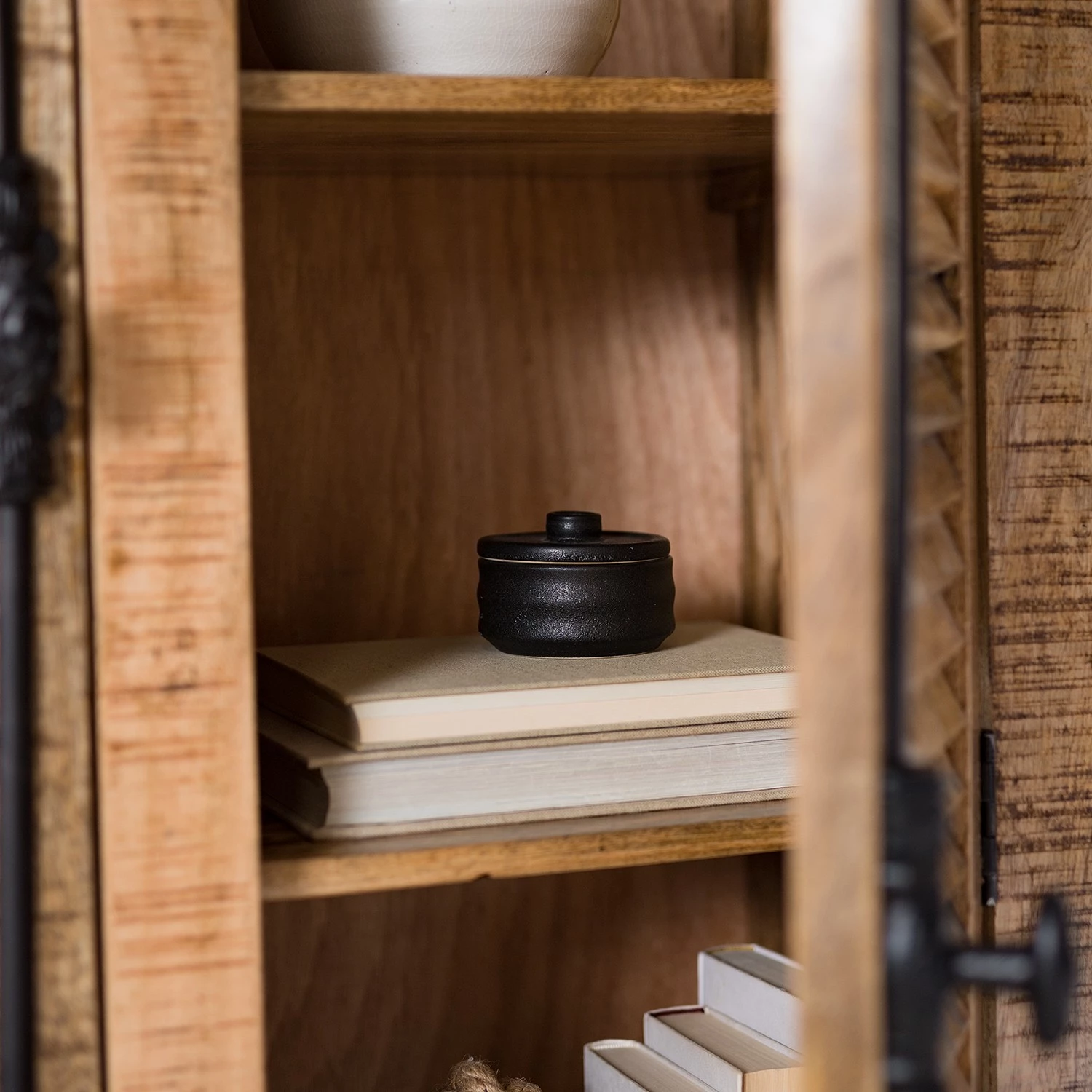 Wolf-Möbel Buffet haut Senille - Manguier massif 19 Wolf-Möbel Buffet haut Senille - Manguier massif – Image 19