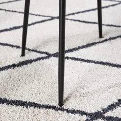 Mørteens Chaises Reallon (lot de 2) - Imitation cuir / Fer - Gris / Noir 21 Mørteens Chaises Reallon (lot de 2) - Imitation cuir / Fer - Gris / Noir -ÉcoMaison Soldes 1000244973 220408 033 DETAILS P000000001000244973