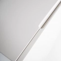 Studio Copenhagen Buffet haut Cooby - Blanc / Chêne 19 Studio Copenhagen Buffet haut Cooby - Blanc / Chêne -ÉcoMaison Soldes 1000276945 220713 050 DETAILS P000000001000276945