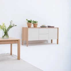 Studio Copenhagen Enfilade Maayka I - Partiellement en chêne massif - Blanc / Chêne clair -ÉcoMaison Soldes 1000277378 211012 153646000022 MOOD DETAILS P000000001000277378 mood