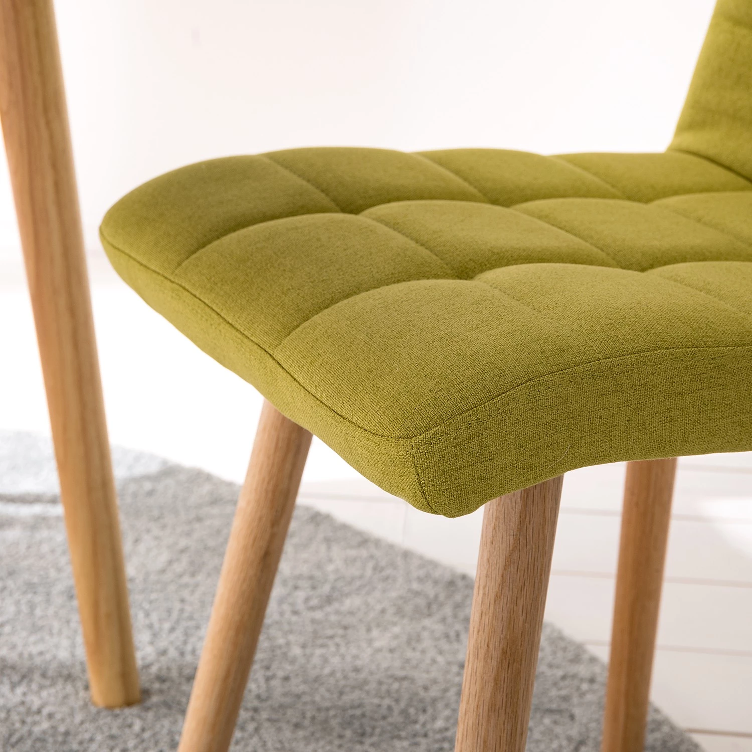 Mørteens Chaise capitonnée Doskie II - Lin / Chêne massif - Citron vert - Lot de 4 10 Mørteens Chaise capitonnée Doskie II - Lin / Chêne massif - Citron vert - Lot de 4 – Image 10