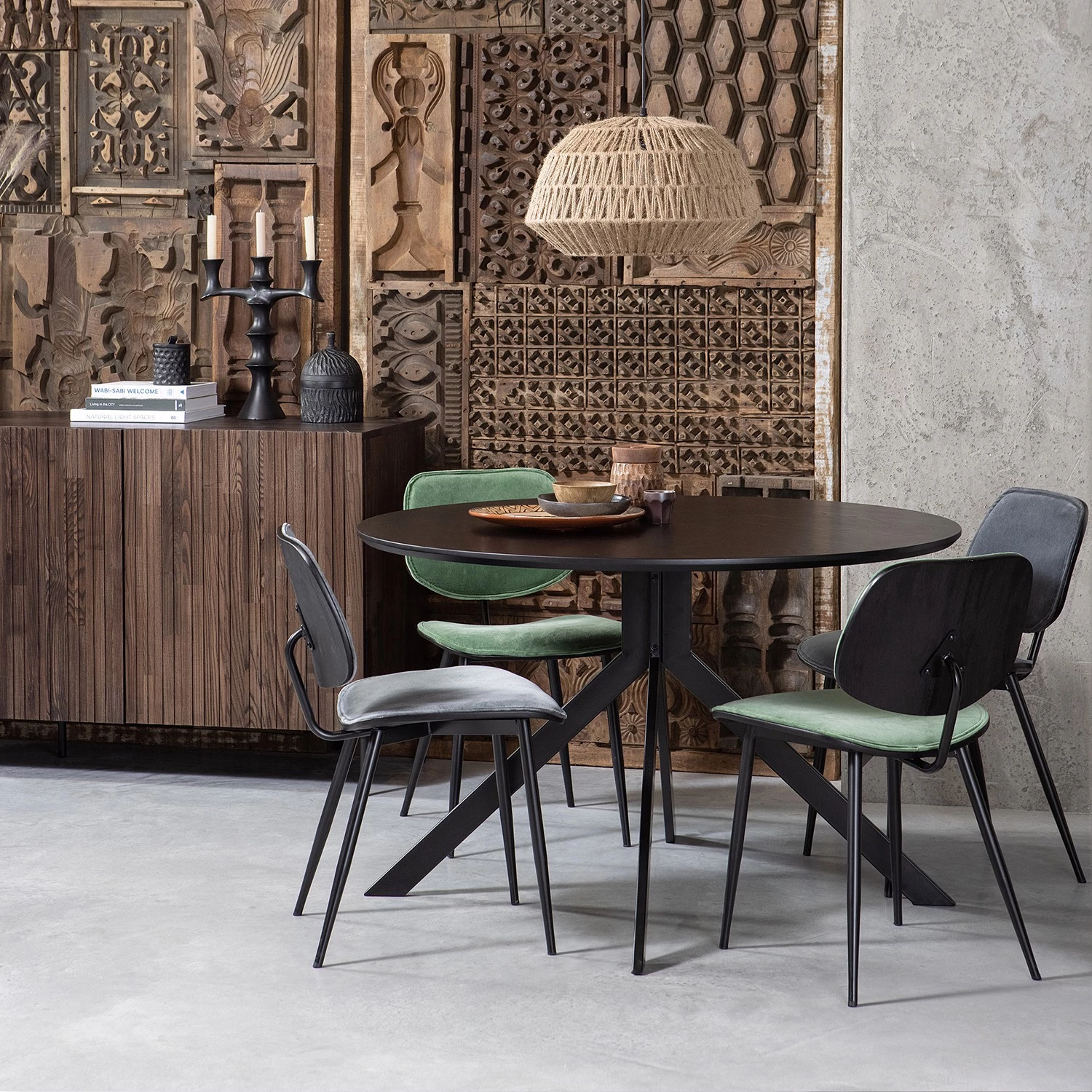 Red Living Table Motala - noir 2 Red Living Table Motala - noir – Image 2