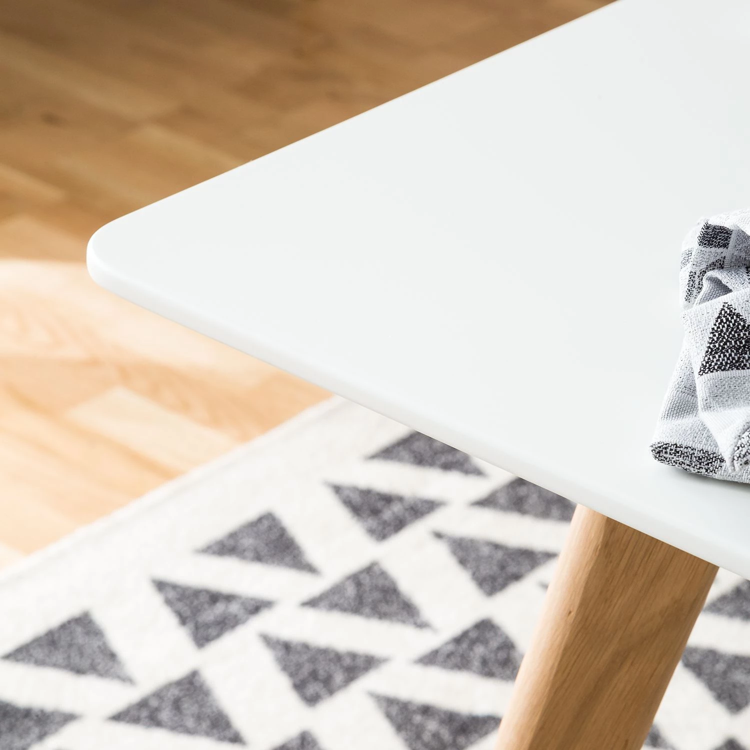 Mørteens Table Osiek - 80 x 80 cm 6 Mørteens Table Osiek - 80 x 80 cm – Image 6