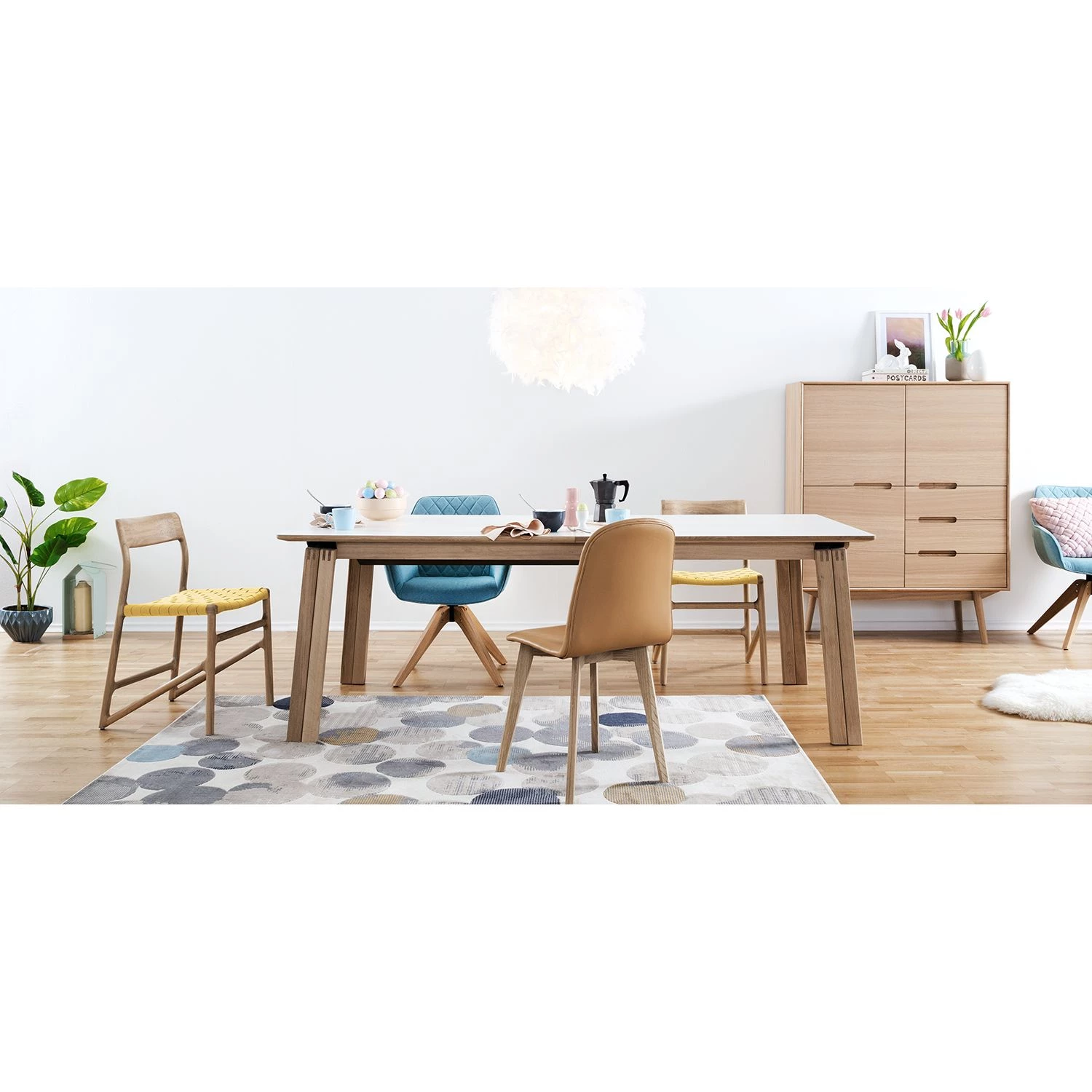 Studio Copenhagen Chaises Fleek - Jaune - Lot de 2 - Sans accoudoirs 2 Studio Copenhagen Chaises Fleek - Jaune - Lot de 2 - Sans accoudoirs – Image 2